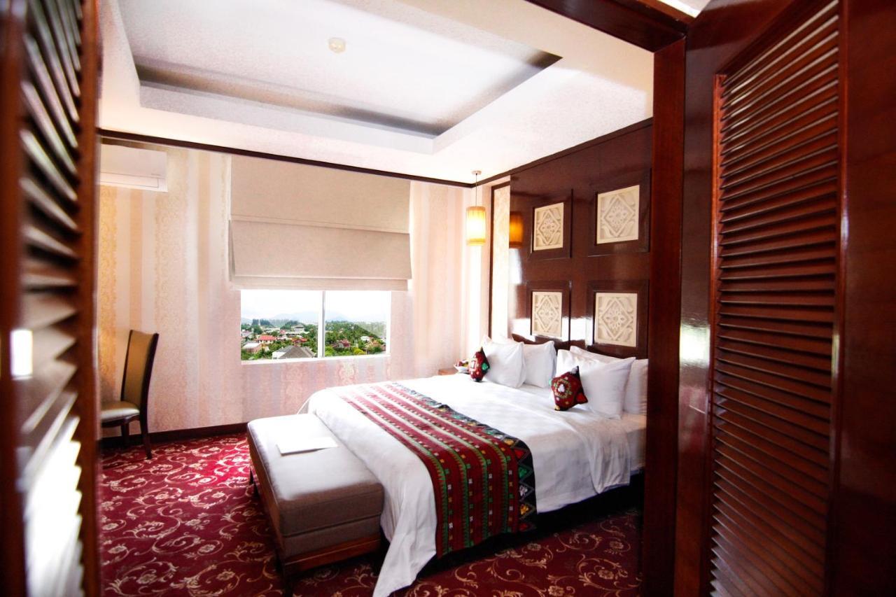 Hermes Palace Hotel Banda Aceh Eksteriør billede