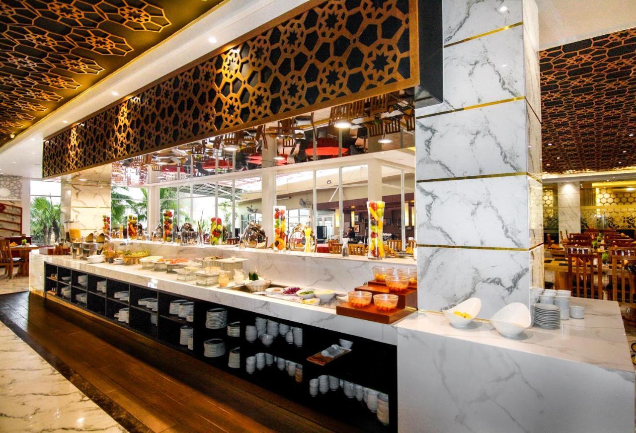 Hermes Palace Hotel Banda Aceh Eksteriør billede